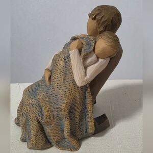 Embracing Mother Or Father  and Child Sculpture